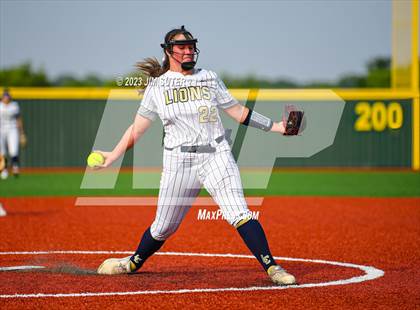 Thumbnail 2 in Lake Creek vs Pflugerville (UIL 5A Reg III Quarterfinal) photogallery.