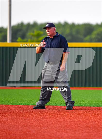 Thumbnail 3 in Lake Creek vs Pflugerville (UIL 5A Reg III Quarterfinal) photogallery.
