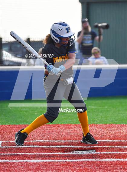Thumbnail 1 in Lake Creek vs Pflugerville (UIL 5A Reg III Quarterfinal) photogallery.