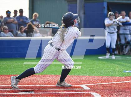 Thumbnail 3 in Lake Creek vs Pflugerville (UIL 5A Reg III Quarterfinal) photogallery.