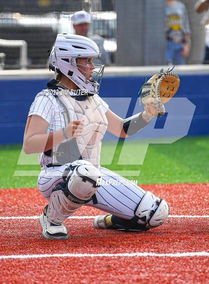 Thumbnail 3 in Lake Creek vs Pflugerville (UIL 5A Reg III Quarterfinal) photogallery.