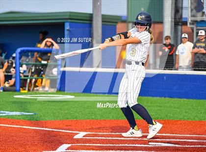 Thumbnail 1 in Lake Creek vs Pflugerville (UIL 5A Reg III Quarterfinal) photogallery.
