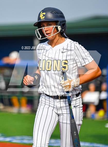 Thumbnail 3 in Lake Creek vs Pflugerville (UIL 5A Reg III Quarterfinal) photogallery.