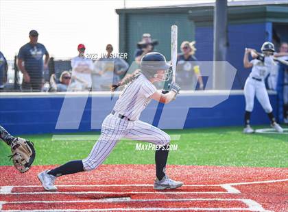 Thumbnail 1 in Lake Creek vs Pflugerville (UIL 5A Reg III Quarterfinal) photogallery.