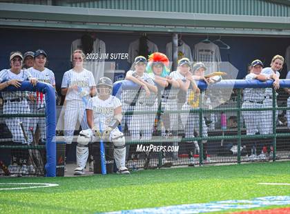 Thumbnail 3 in Lake Creek vs Pflugerville (UIL 5A Reg III Quarterfinal) photogallery.
