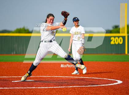 Thumbnail 2 in Lake Creek vs Pflugerville (UIL 5A Reg III Quarterfinal) photogallery.