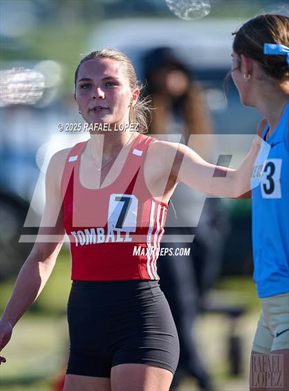 Thumbnail 2 in Dog Pound Invitational (100M) photogallery.