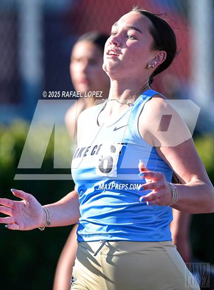 Thumbnail 1 in Dog Pound Invitational (100M) photogallery.