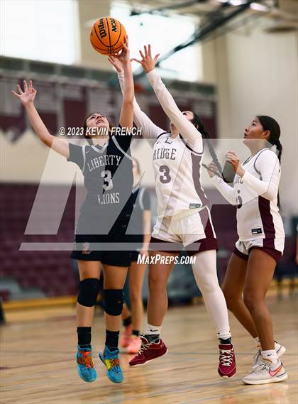 Thumbnail 2 in Mountain Ridge vs Liberty (Mountain Ridge Girls Basketball Invitational) photogallery.