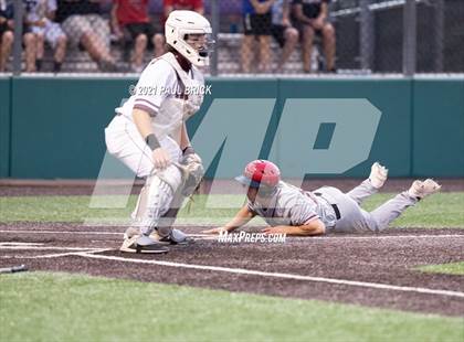 Thumbnail 3 in Round Rock vs. Lake Travis (UIL 6A Region 4 Quarterfinal Game 1) photogallery.