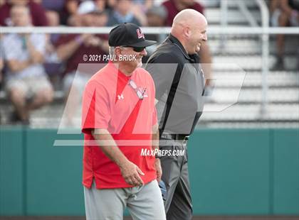 Thumbnail 1 in Round Rock vs. Lake Travis (UIL 6A Region 4 Quarterfinal Game 1) photogallery.