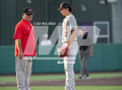 Thumbnail 3 in Round Rock vs. Lake Travis (UIL 6A Region 4 Quarterfinal Game 1) photogallery.