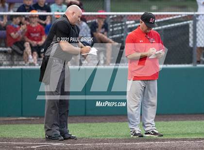 Thumbnail 1 in Round Rock vs. Lake Travis (UIL 6A Region 4 Quarterfinal Game 1) photogallery.