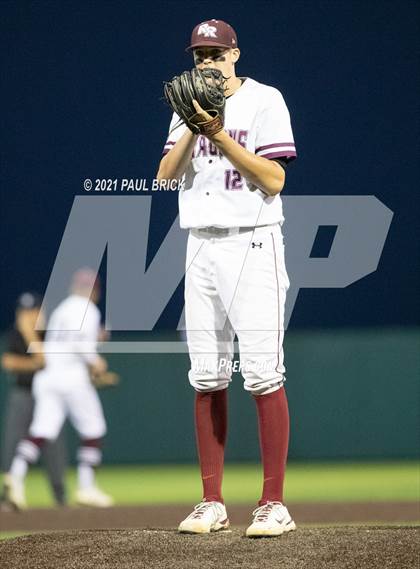 Thumbnail 1 in Round Rock vs. Lake Travis (UIL 6A Region 4 Quarterfinal Game 1) photogallery.