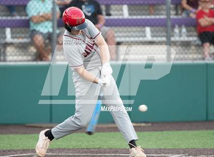 Thumbnail 2 in Round Rock vs. Lake Travis (UIL 6A Region 4 Quarterfinal Game 1) photogallery.