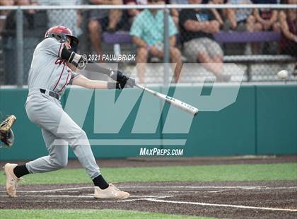 Thumbnail 1 in Round Rock vs. Lake Travis (UIL 6A Region 4 Quarterfinal Game 1) photogallery.