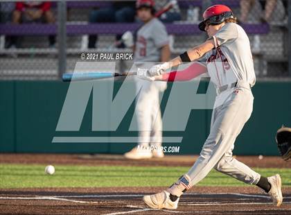 Thumbnail 2 in Round Rock vs. Lake Travis (UIL 6A Region 4 Quarterfinal Game 1) photogallery.