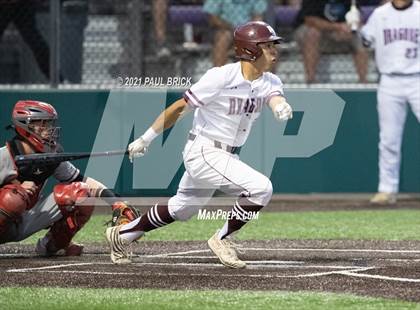 Thumbnail 1 in Round Rock vs. Lake Travis (UIL 6A Region 4 Quarterfinal Game 1) photogallery.