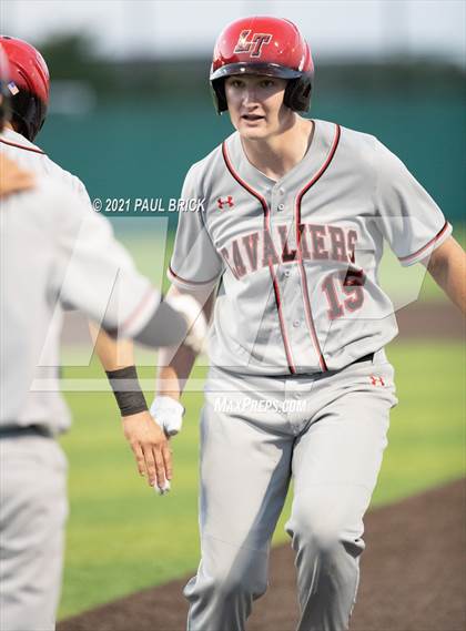Thumbnail 2 in Round Rock vs. Lake Travis (UIL 6A Region 4 Quarterfinal Game 1) photogallery.