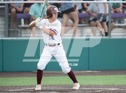 Thumbnail 2 in Round Rock vs. Lake Travis (UIL 6A Region 4 Quarterfinal Game 1) photogallery.