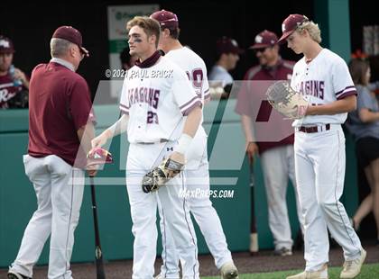 Thumbnail 3 in Round Rock vs. Lake Travis (UIL 6A Region 4 Quarterfinal Game 1) photogallery.