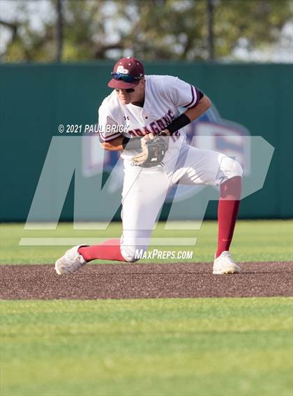 Thumbnail 2 in Round Rock vs. Lake Travis (UIL 6A Region 4 Quarterfinal Game 1) photogallery.