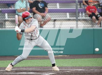 Thumbnail 1 in Round Rock vs. Lake Travis (UIL 6A Region 4 Quarterfinal Game 1) photogallery.