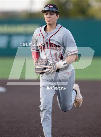 Thumbnail 3 in Round Rock vs. Lake Travis (UIL 6A Region 4 Quarterfinal Game 1) photogallery.