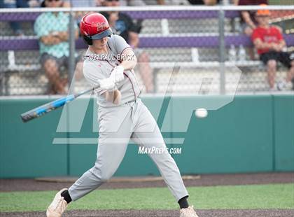 Thumbnail 1 in Round Rock vs. Lake Travis (UIL 6A Region 4 Quarterfinal Game 1) photogallery.