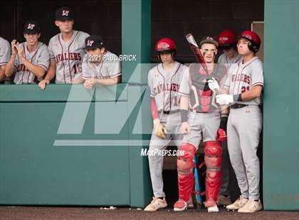 Thumbnail 3 in Round Rock vs. Lake Travis (UIL 6A Region 4 Quarterfinal Game 1) photogallery.