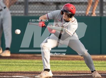 Thumbnail 1 in Round Rock vs. Lake Travis (UIL 6A Region 4 Quarterfinal Game 1) photogallery.