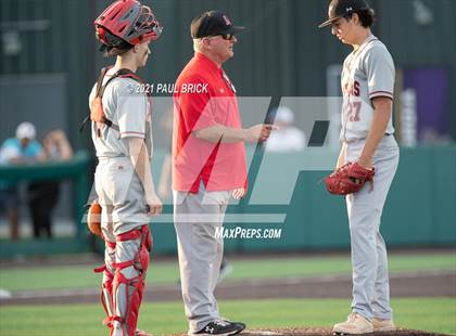 Thumbnail 1 in Round Rock vs. Lake Travis (UIL 6A Region 4 Quarterfinal Game 1) photogallery.