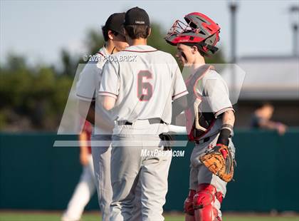 Thumbnail 2 in Round Rock vs. Lake Travis (UIL 6A Region 4 Quarterfinal Game 1) photogallery.