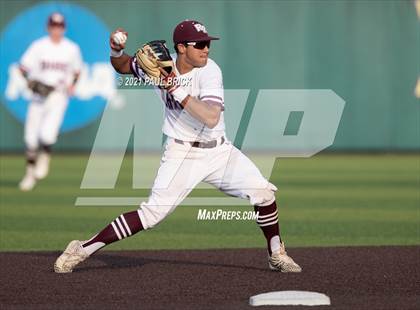 Thumbnail 3 in Round Rock vs. Lake Travis (UIL 6A Region 4 Quarterfinal Game 1) photogallery.