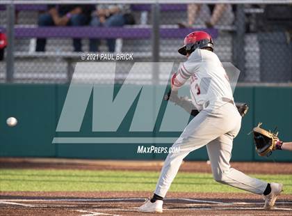 Thumbnail 3 in Round Rock vs. Lake Travis (UIL 6A Region 4 Quarterfinal Game 1) photogallery.