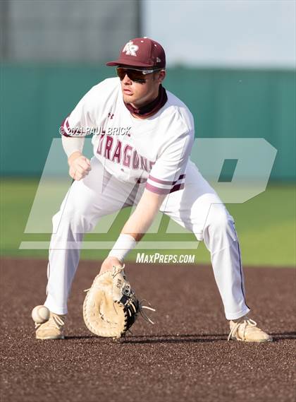 Thumbnail 3 in Round Rock vs. Lake Travis (UIL 6A Region 4 Quarterfinal Game 1) photogallery.