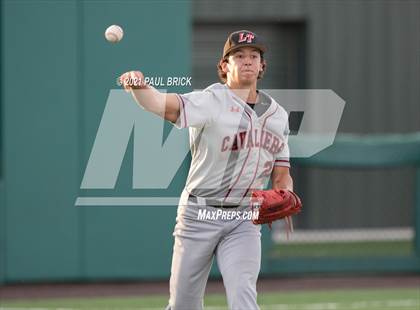 Thumbnail 2 in Round Rock vs. Lake Travis (UIL 6A Region 4 Quarterfinal Game 1) photogallery.