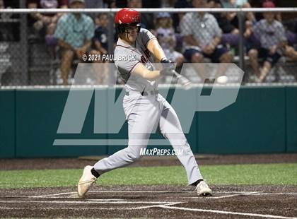 Thumbnail 2 in Round Rock vs. Lake Travis (UIL 6A Region 4 Quarterfinal Game 1) photogallery.