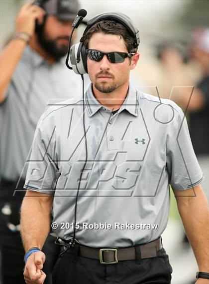 Thumbnail 2 in DeSoto vs. Martin photogallery.