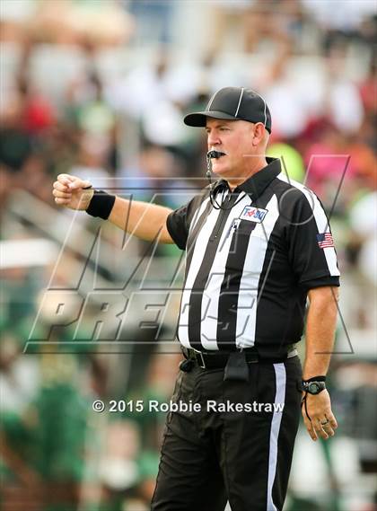 Thumbnail 1 in DeSoto vs. Martin photogallery.
