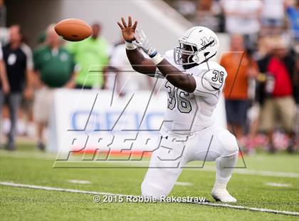 Thumbnail 2 in DeSoto vs. Martin photogallery.