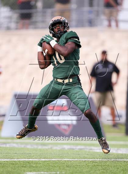 Thumbnail 2 in DeSoto vs. Martin photogallery.