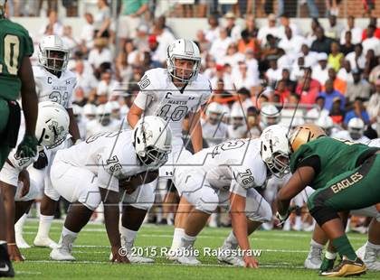 Thumbnail 2 in DeSoto vs. Martin photogallery.
