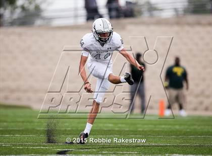 Thumbnail 2 in DeSoto vs. Martin photogallery.