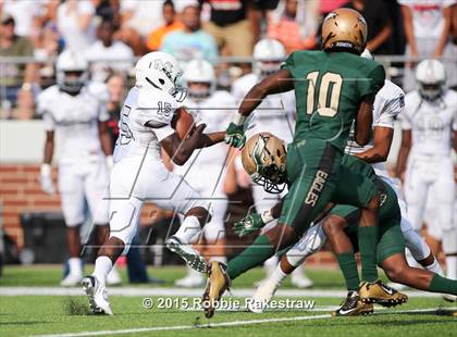 Thumbnail 3 in DeSoto vs. Martin photogallery.