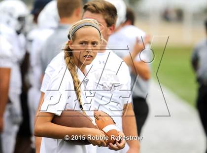 Thumbnail 1 in DeSoto vs. Martin photogallery.