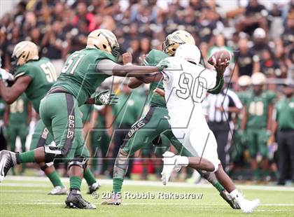 Thumbnail 2 in DeSoto vs. Martin photogallery.