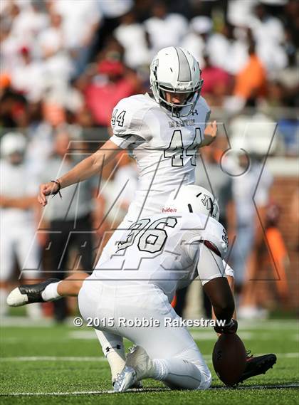 Thumbnail 1 in DeSoto vs. Martin photogallery.