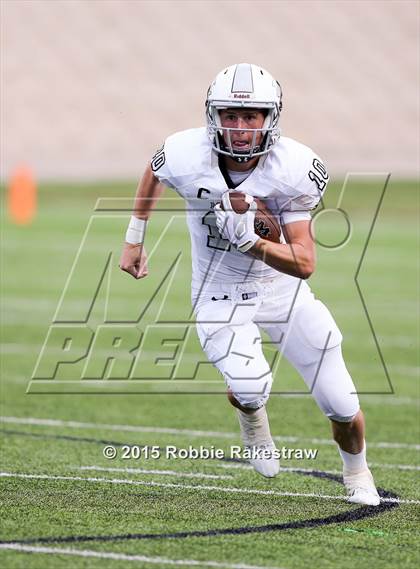Thumbnail 3 in DeSoto vs. Martin photogallery.