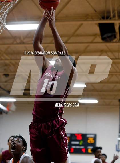 Thumbnail 1 in Maplesville @ Chilton County photogallery.
